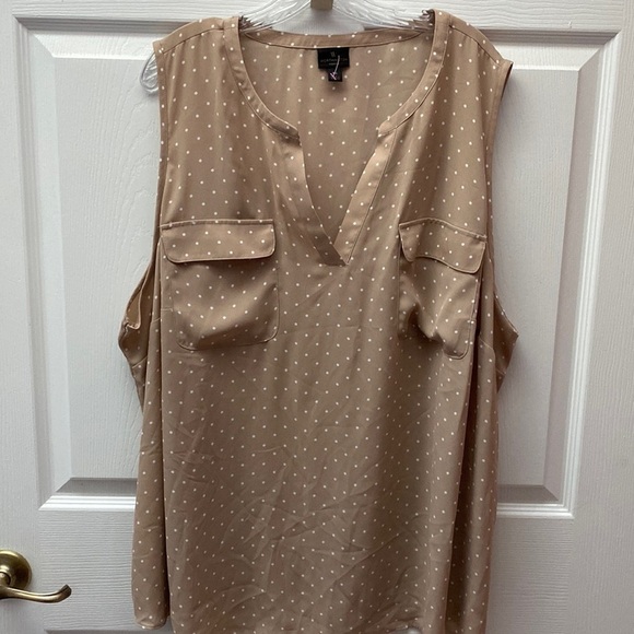 b womens Worthington tan polka dot sleeveless plus size blouse 3X. Like new - Picture 1 of 3